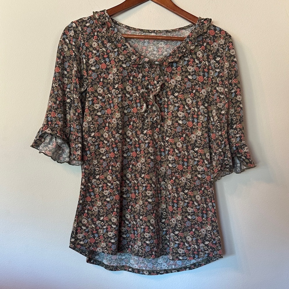 Floral Ruffle Women's Top